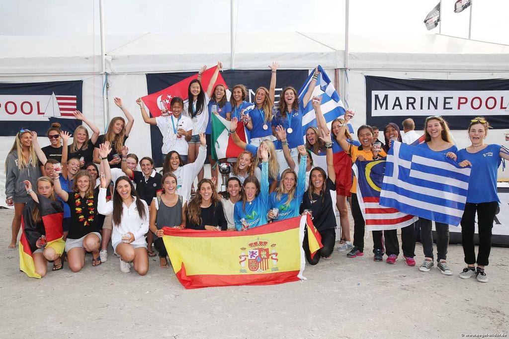 420 Ladies Worlds - Top 18 Teams © Christian Beeck